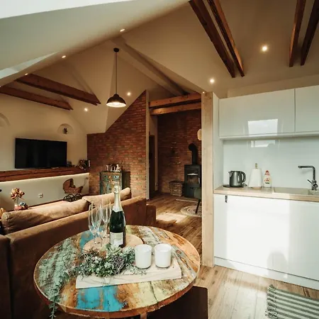 Cakyho Kuria - Pre 5 Osob S Krbom A Saunami Apartment Smižany