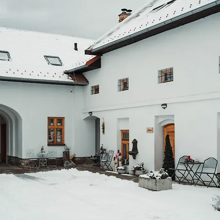 Apartment Cakyho Kuria - Pre 5 Osob S Krbom A Saunami Smižany