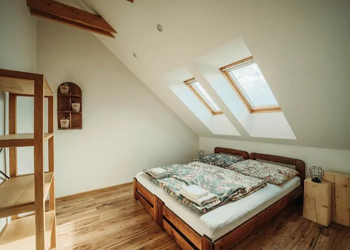 Cakyho Kuria - Pre 5 Osob S Krbom A Saunami